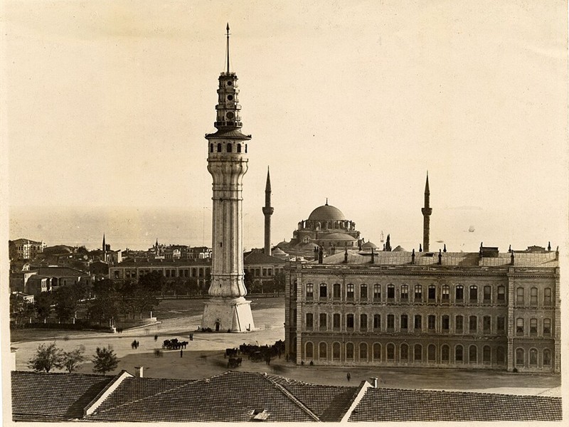 Beyazıt Kulesi izle