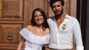 Barış Arduç'un Ardından Eşi Gupse Özay da Koronaya Yakalandı