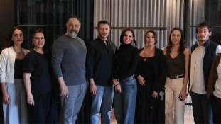 Mercan Köşk Oyuncuları Okuma Provasında Buluştu! 