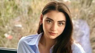 Özge Törer Eve Giden Yol Dizisinin Oyuncu Kadrosuna Katıldı! 