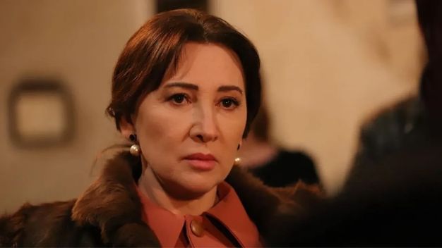Ayşegül Günay Sevdam Karadeniz Dizisiyle Ekranlara Dönüyor!