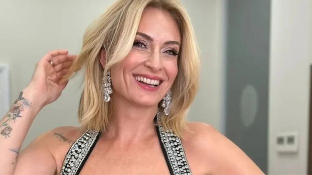 Ceyda Düvenci Aşk ve Taht Dizisinin Ümmühan Hatun'u Oldu! 